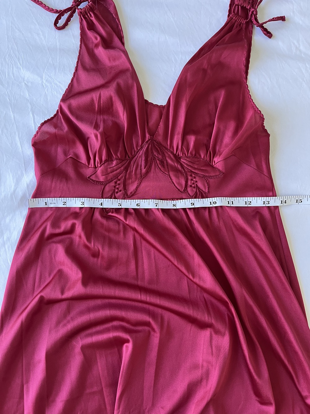 Vintage Vanity Fair Red Satin Slip Dress - Floral Applique Nightgown - Size XS - Picture 6 of 9